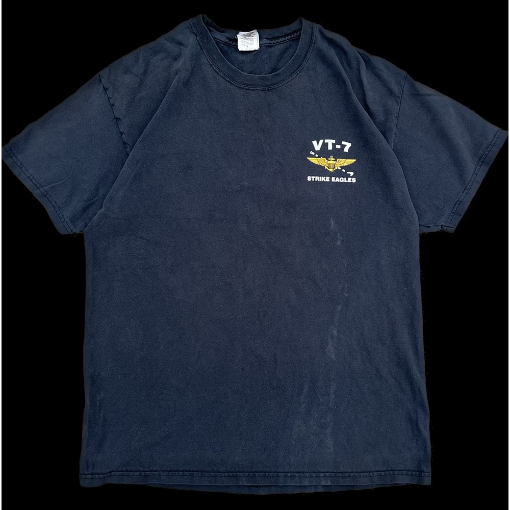 •Early 2000’s Striker Graphic Tee•